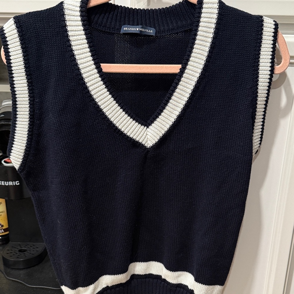 Brandy Melville Navy and White V-Neck Sweater Vest